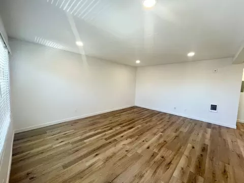 1201 N Vulcan Ave, Encinitas, CA 92024 photo 2