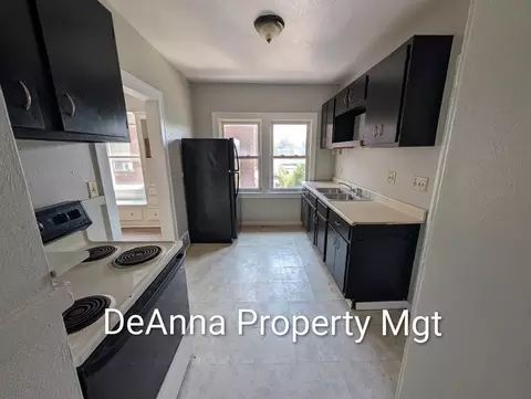 3448 W 131st St, Cleveland, OH 44111