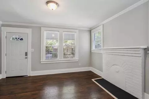 1334 E Waldburg St, Savannah, GA 31404