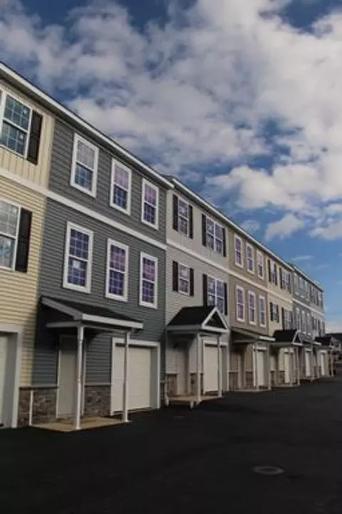 Commons Dr, Stonybrook, PA 17402