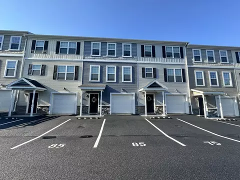 Commons Dr, Stonybrook, PA 17402