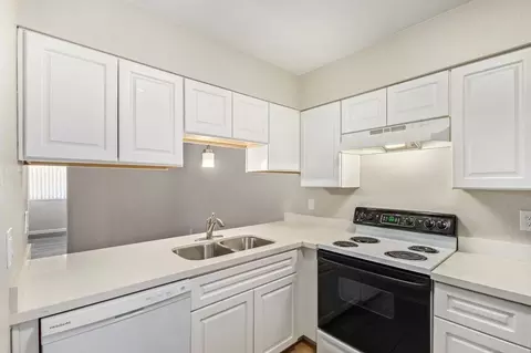 1850 N Spg, Mesa, AZ 85203 photo 4