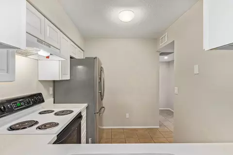 1850 N Spg, Mesa, AZ 85203 photo 3