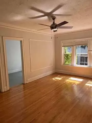 5465 S Everett Ave, Chicago, IL 60615 photo 7