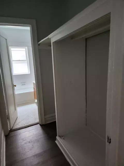5465 S Everett Ave, Chicago, IL 60615 photo 14