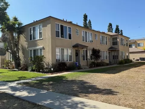 4621 N Banner Dr, Long Beach, CA 90807