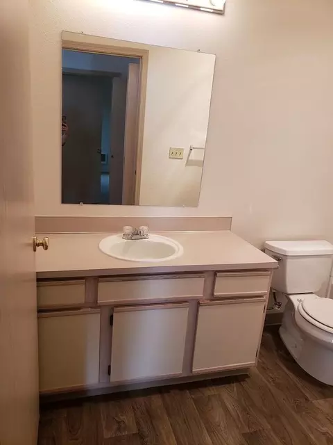 808 Pool St, Eugene, OR 97401 photo 4