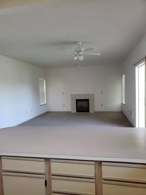 808 Pool St, Eugene, OR 97401 photo 13