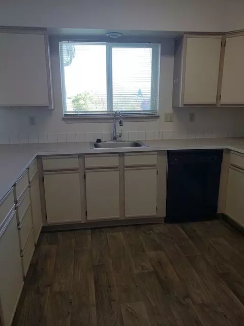 808 Pool St, Eugene, OR 97401 photo 12