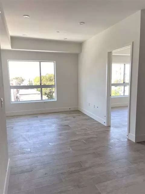 11272 Nebraska Ave, Los Angeles, CA 90025