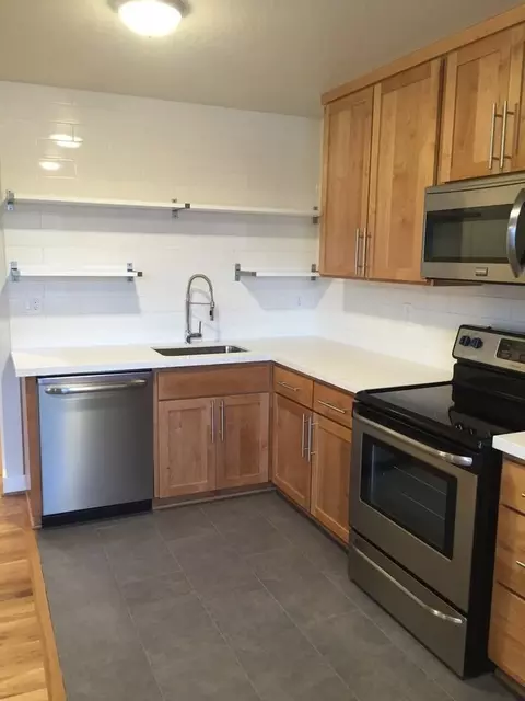 7511 N Berkeley Ave, Portland, OR 97203