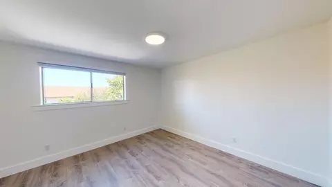 2252 Parker St, Berkeley, CA 94704 photo 3