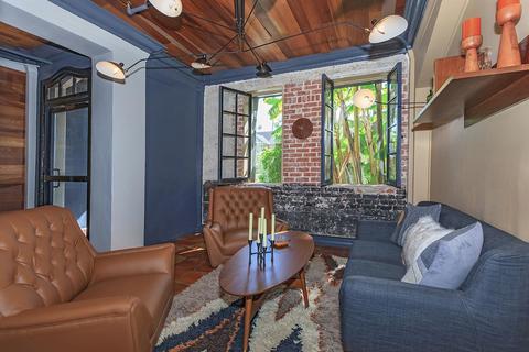 435 S Alexandria Ave, Los Angeles, CA 90020