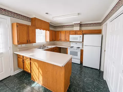 2802 Eldermont St, Burlington, NC 27215
