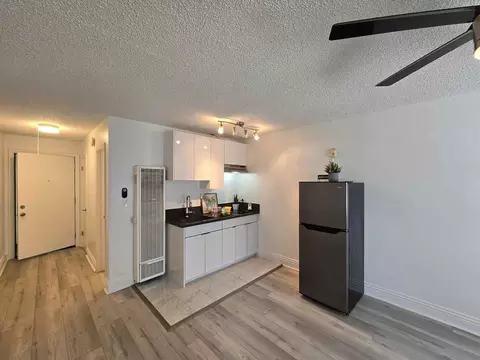 345 S Westlake Ave, Los Angeles, CA 90057
