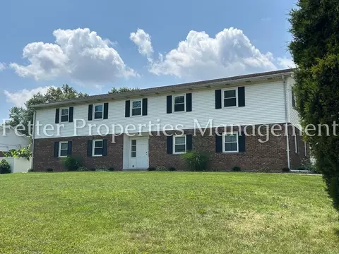 4812 Oak Hill Rd, Melody Hill, IN 47711