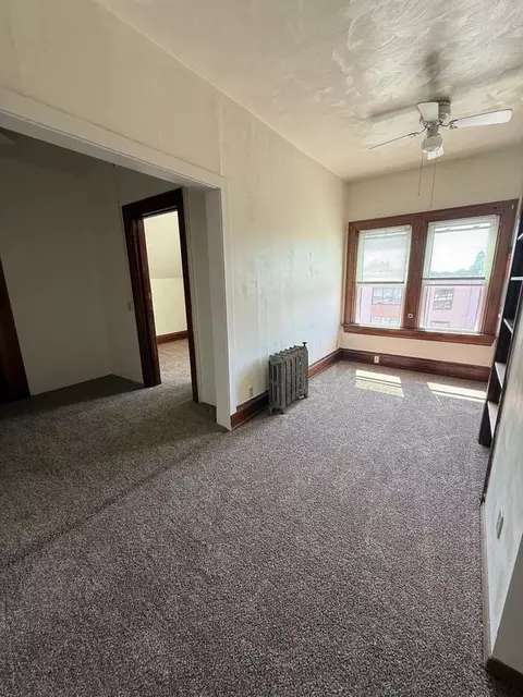 230 W 9th St, Erie, PA 16501