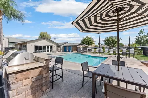 7600 Ambergate Pl, Riverside, CA 92504 photo 2