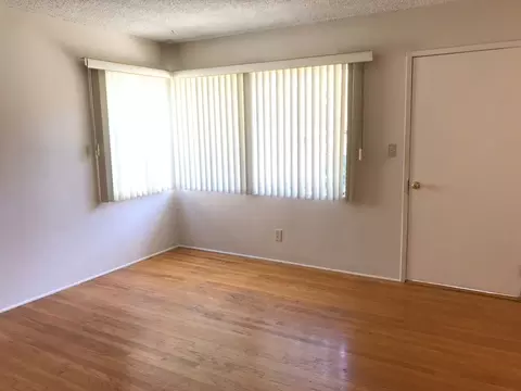 47 N Craig Ave, Pasadena, CA 91107
