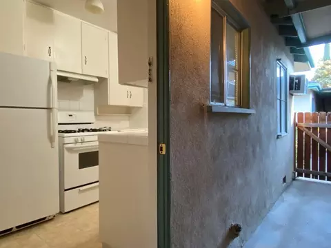 47 N Craig Ave, Pasadena, CA 91107 photo 8