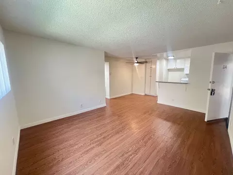 8808 Darby Ave, Los Angeles, CA 91325
