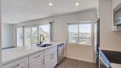 124 Farragut Ave, Vallejo, CA 94590 photo 3