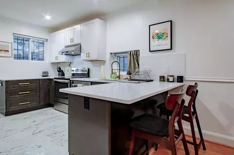 1425 P St NW, Washington, DC 20005 photo 9