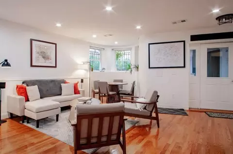 1425 P St NW, Washington, DC 20005 photo 6