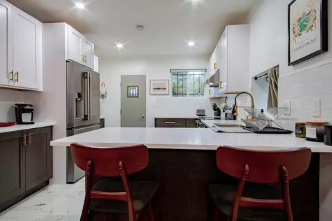 1425 P St NW, Washington, DC 20005 photo 4