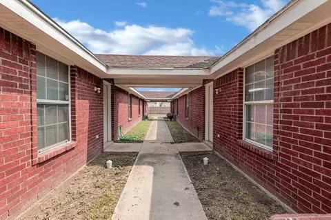 813 W Bronze Dr, Pharr, TX 78577 photo 14
