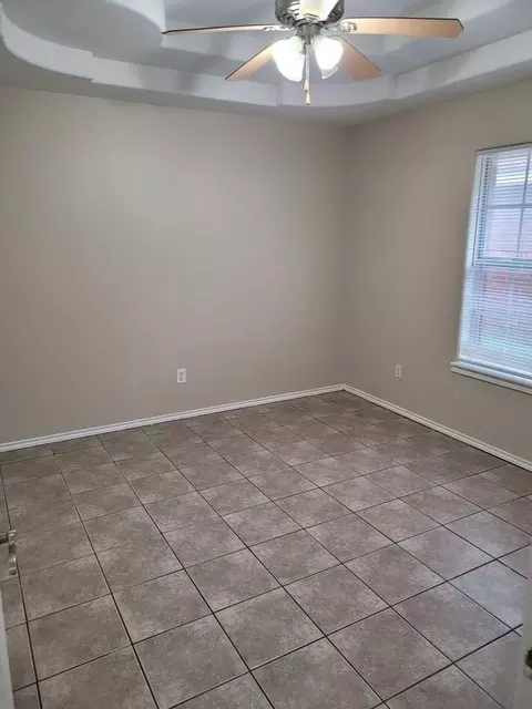 813 W Bronze Dr, Pharr, TX 78577 photo 9