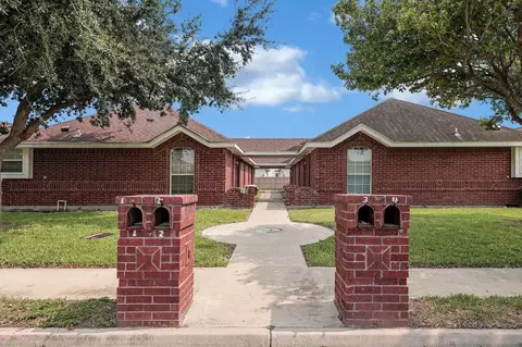 813 W Bronze Dr, Pharr, TX 78577