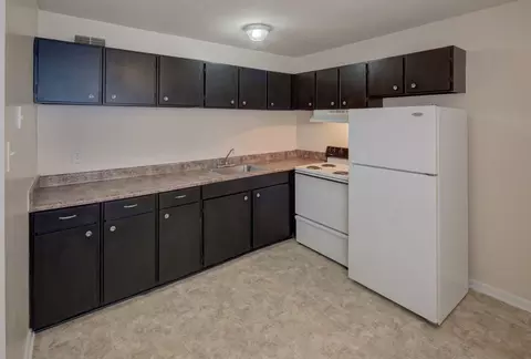 2212 Vantage Pt, Virginia Beach, VA 23455
