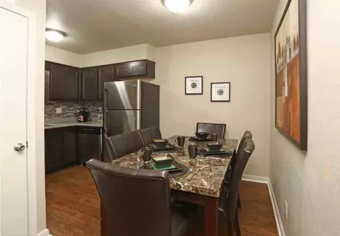 2400 W Brooks St, Norman, OK 73069 photo 23