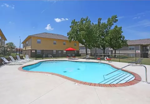 2400 W Brooks St, Norman, OK 73069 photo 17