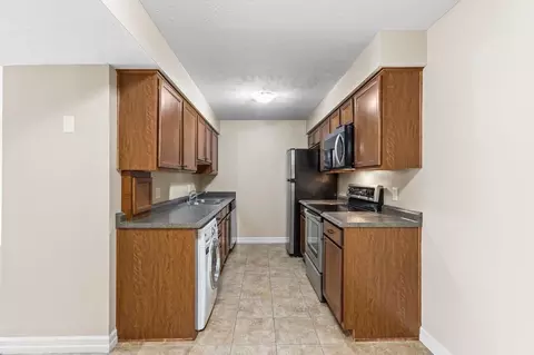 315 N 34th St, Omaha, NE 68131