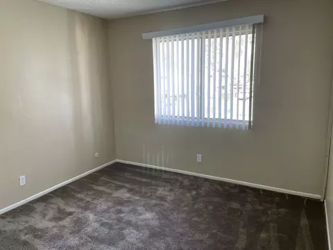 700 W La Jolla St, Placentia, CA 92870 photo 4