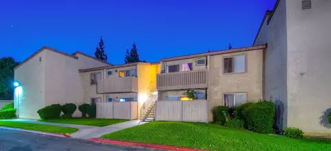 700 W La Jolla St, Placentia, CA 92870 photo 10