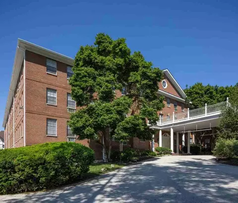 1 Montgomery Ave, Bala Cynwyd, PA 19004