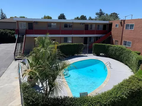 925 Pomeroy Ave, Santa Clara, CA 95051