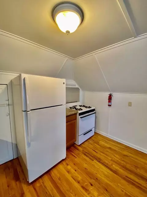 419 Washtenaw Rd, Ypsilanti, MI 48197