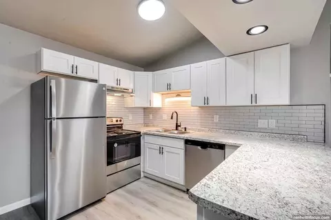 821 Security Dr, Fond Du Lac, WI 54935