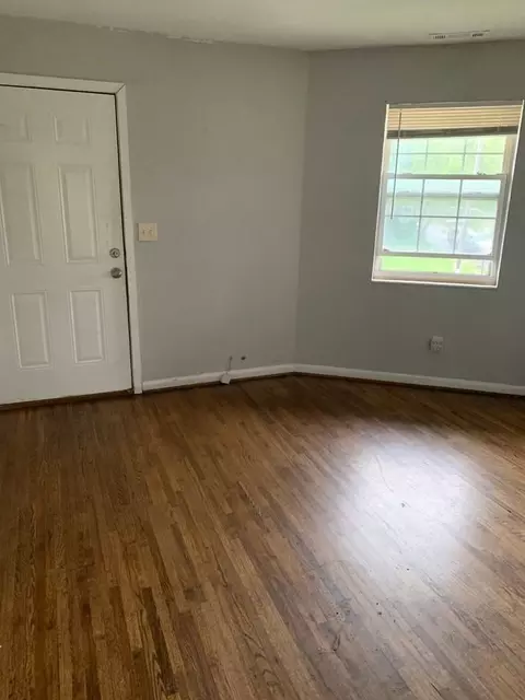 2709 Birmingham Ave, Dallas, TX 75215