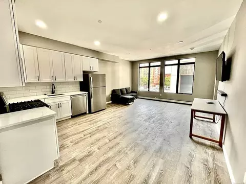37 Center St, New Haven, CT 06510