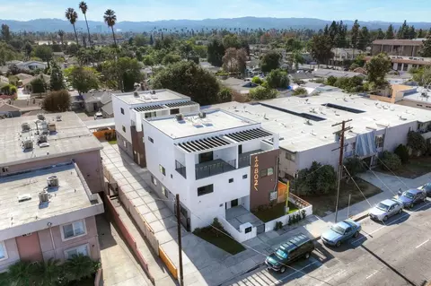 14802 Vanowen St, Los Angeles, CA 91405