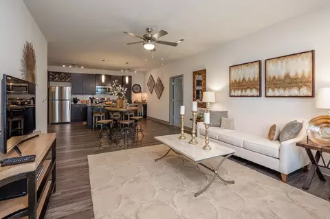 553 Agripark Dr, Murfreesboro, TN 37128 photo 5