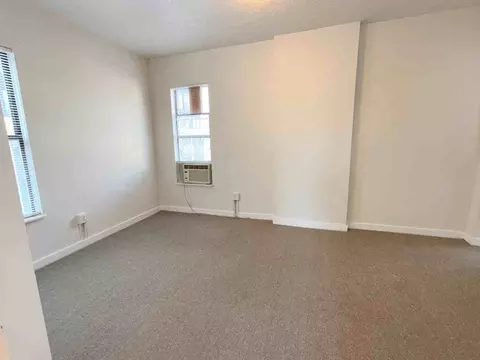 515 S Denver St, Salt Lake City, UT 84111