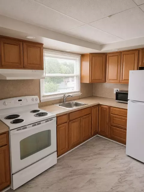 45-55 45-55 Haines Ave 29-35 East Broad St, Berlin, NJ 08009