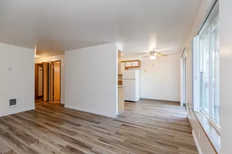 901 N Pecan Ct, Newberg, OR 97132