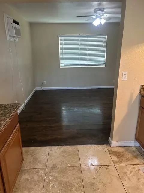 3930 Sunny Rd, Stockton, CA 95215